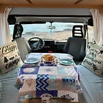Xulin\'S Campers
